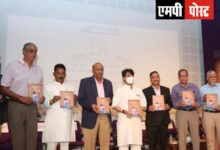 ज्योतिरादित्य सिंधिया केंद्रीय नागरिक उड्डयन मंत्री द्वारा इंदौर में नेहरू स्टेडियम से लॉर्डस् तक किताब विमोचित