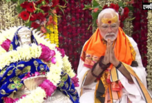 प्रधानमंत्री श्री मोदी ने श्री महाकालेश्वर मन्दिर में पूजा-अर्चना एवं आरती की