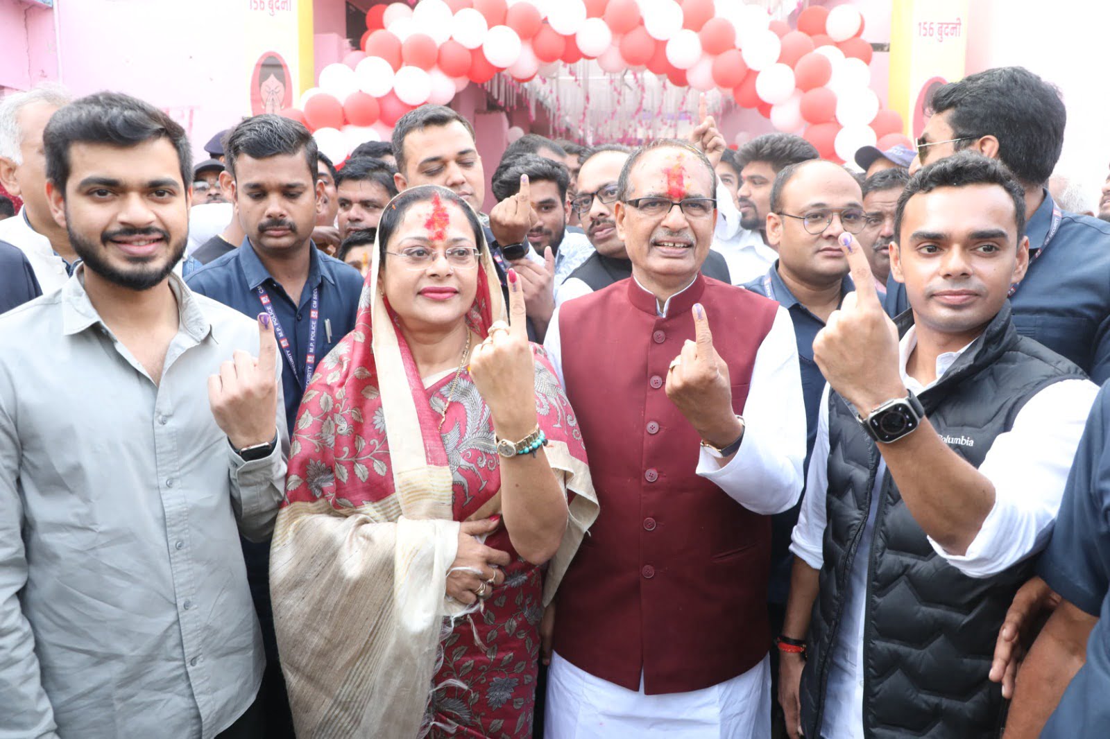 Shivraj Singh Chouhan casts his vote