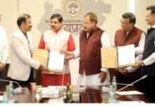 CM MP-मुख्यमंत्री डॉ. यादव की उपस्थिति में हुआ पॉवर मैनेजमेंट कम्पनी और एनटीपीसी में बिजली क्रय करने का अनुबंध