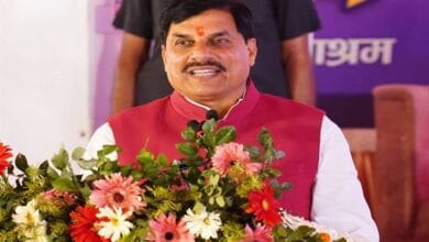 Bhagwan-ShriKrishna-भगवान श्रीकृष्ण के विराट व्यक्तित्व में सांदीपनि आश्रम का योगदान महत्वपूर्ण