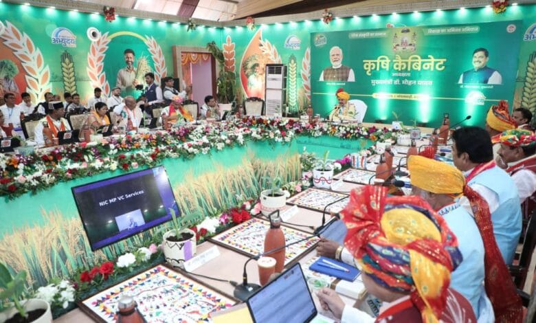 MP-Farmers-कृषकों का हित और कल्याण शासन की प्राथमिकता : मुख्यमंत्री डॉ. यादव