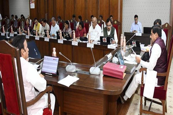 MP-Cabinet-कल्याणकारी योजनाओं सहित अन्य कार्यों के लिए 33 हजार 240 करोड़ रूपये की स्वीकृति