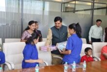 Divyang-Children-मुख्यमंत्री डॉ. यादव ने अपने जन्म दिवस पर दिव्यांग बच्चों को दुलारा