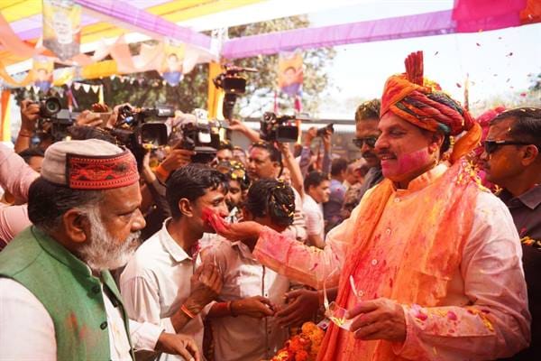 Holi-हर आंगन में सुख, शांति और समृद्धि के नए रंग बिखेरता है होली का उत्सव: मुख्यमंत्री डॉ. यादव