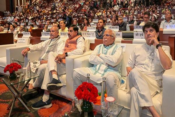 Apnapan-“अपनापन” केवल पुस्तक नहीं, बल्कि संगठन, समर्पण, संघर्ष और नेतृत्व की कार्यशैली को समझने का दस्तावेज है : मुख्यमंत्री डॉ. यादव
