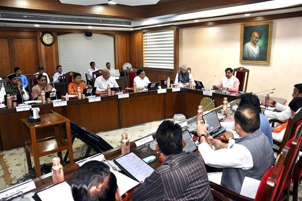 MP-Cabinet-लोक कल्याणकारी और विकास कार्यों के लिए 38 हजार 555 करोड़ रूपये की स्वीकृति