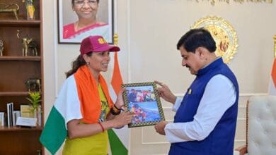 CM-MP-मुख्यमंत्री डॉ. यादव से मिलीं पर्वतारोही सुश्री अंजना यादव
