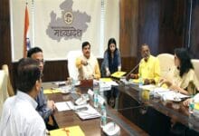 CM-MP-बुजुर्गों और असहाय लोगों का आदर करना हमारा धर्म : मुख्यमंत्री डॉ. यादव