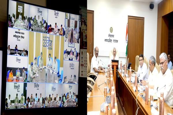 MP-CS-मुख्य सचिव की अध्यक्षता में कलेक्टर कांफ्रेंस संपन्न, स्वास्थ्य, शिक्षा और औद्योगीकरण पर फोकस करें कलेक्टर : मुख्य सचिव श्री जैन