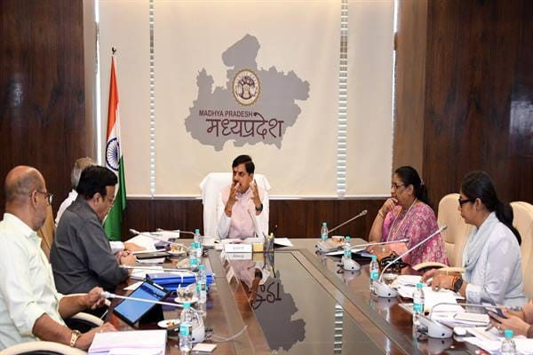 Woman-Child-महिलाओं और बच्चों के कल्याण के लिए बेहतर कार्य करने वालों को प्रोत्साहन और लापरवाही बरतने वालों पर कड़ी कार्रवाई करें : मुख्यमंत्री डॉ. यादव