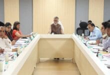 Yojana-योजनाओं के क्रियान्वयन में रखें पारदर्शिता : मंत्री श्री पटेल