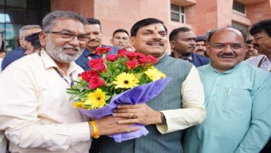 CM-MP-मुख्यमंत्री डॉ. यादव का पदोन्नत अधिकारी-कर्मचारियों ने माना आभार