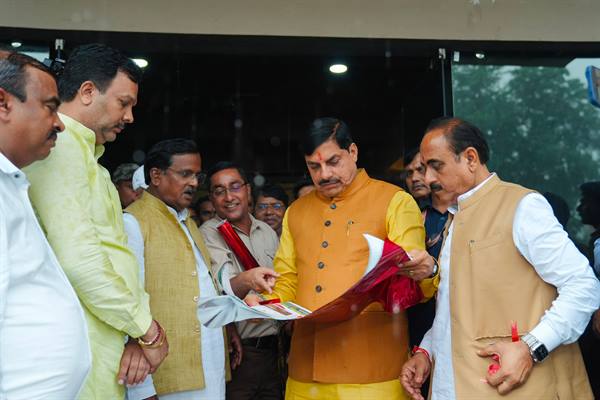 Reptile-Park-मुख्यमंत्री डॉ. यादव ने निर्माणाधीन रेप्टाइल पार्क एवं अनुसंधान केंद्र का किया निरीक्षण