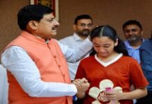 MP-Sarkar-मासूम बच्चों अव्यक्त और प्रेक्षा के परिजनों के साथ है सरकार : मुख्यमंत्री डॉ. यादव