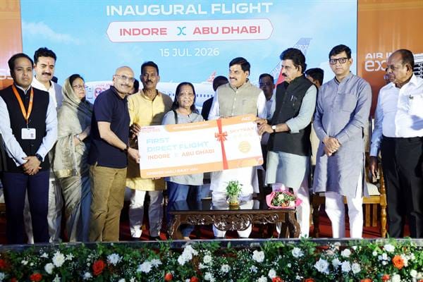 Indore-Abu-Dhabi-इंदौर से आबू धाबी अब सिर्फ सवा तीन घंटे की दूरी पर, पर्यटन को नए पंख लगाएगी यह हवाई सेवा : मुख्यमंत्री डॉ. यादव