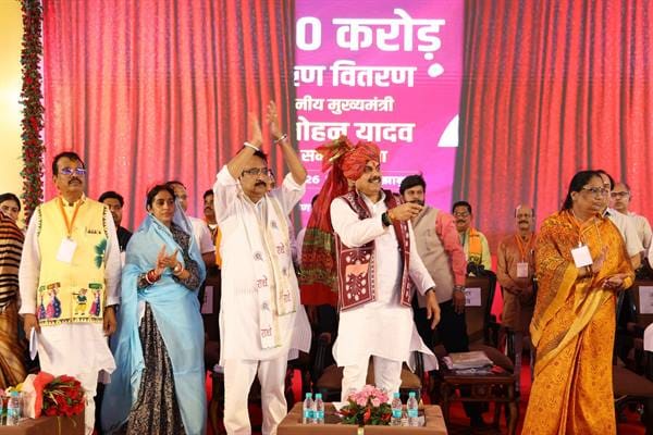 Women-Empowerment-बहनों की शक्ति और आशीर्वाद से आगे बढ़ रहा मध्यप्रदेश : मुख्यमंत्री डॉ. यादव