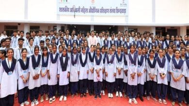 Trainee-Students-प्रशिक्षु छात्राएं आत्मविश्वास रखें, तकनीकी दक्षता के साथ अपनी जड़ों से जुड़े : मुख्यमंत्री डॉ. यादव