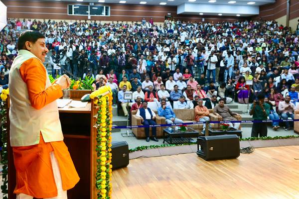 Makhanlal-Chaturvedi-University-पत्रकारिता लोकतंत्र का महत्वपूर्ण आधार: मुख्यमंत्री डॉ. यादव