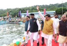 Tiranga-Boat-Rally-बड़े तालाब में तिरंगा नौका यात्रा निकालकर प्रदेश ने रचा नया कीर्तिमान : मुख्यमंत्री डॉ. यादव