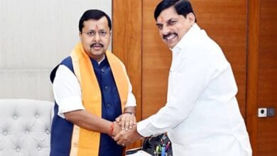Chairman-Nitin-Nabin-मुख्यमंत्री डॉ. यादव ने अध्यक्ष श्री नितिन नबीन से की सौजन्य भेंट