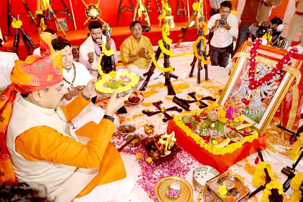 Vijayadashami-शस्त्र-पूजन भारतीय संस्कृति, शौर्य और कर्तव्यनिष्ठा का प्रतीक : मुख्यमंत्री डॉ. यादव
